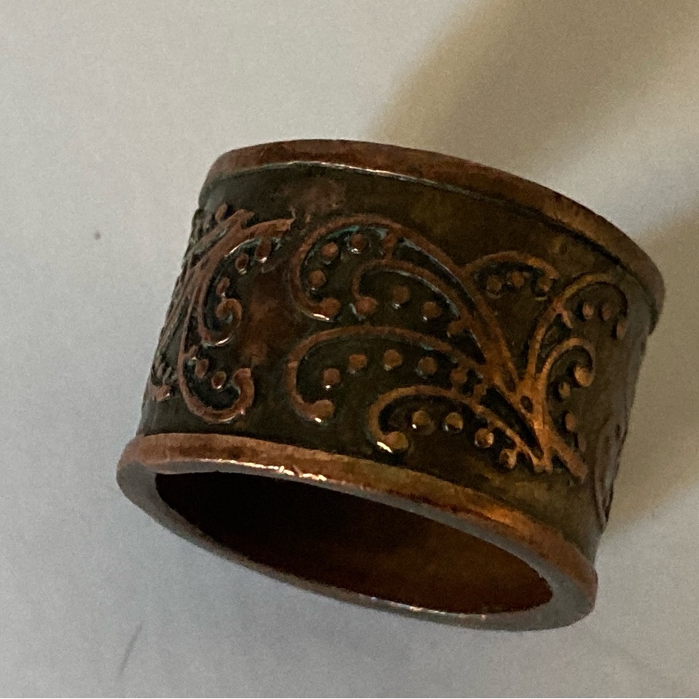 Vintage Copper Ring with Intricate Design. Handmade Artisan